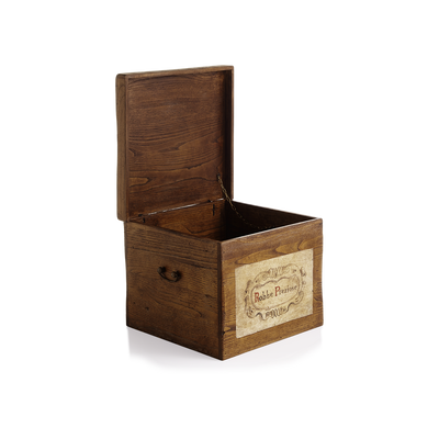 Scrigno "Robbe preziose" in castagno